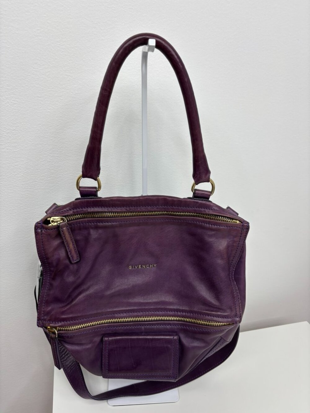 🔥 AUTHENTIC Givenchy Dark Violet Leather Medium Pandora Bag 🔥